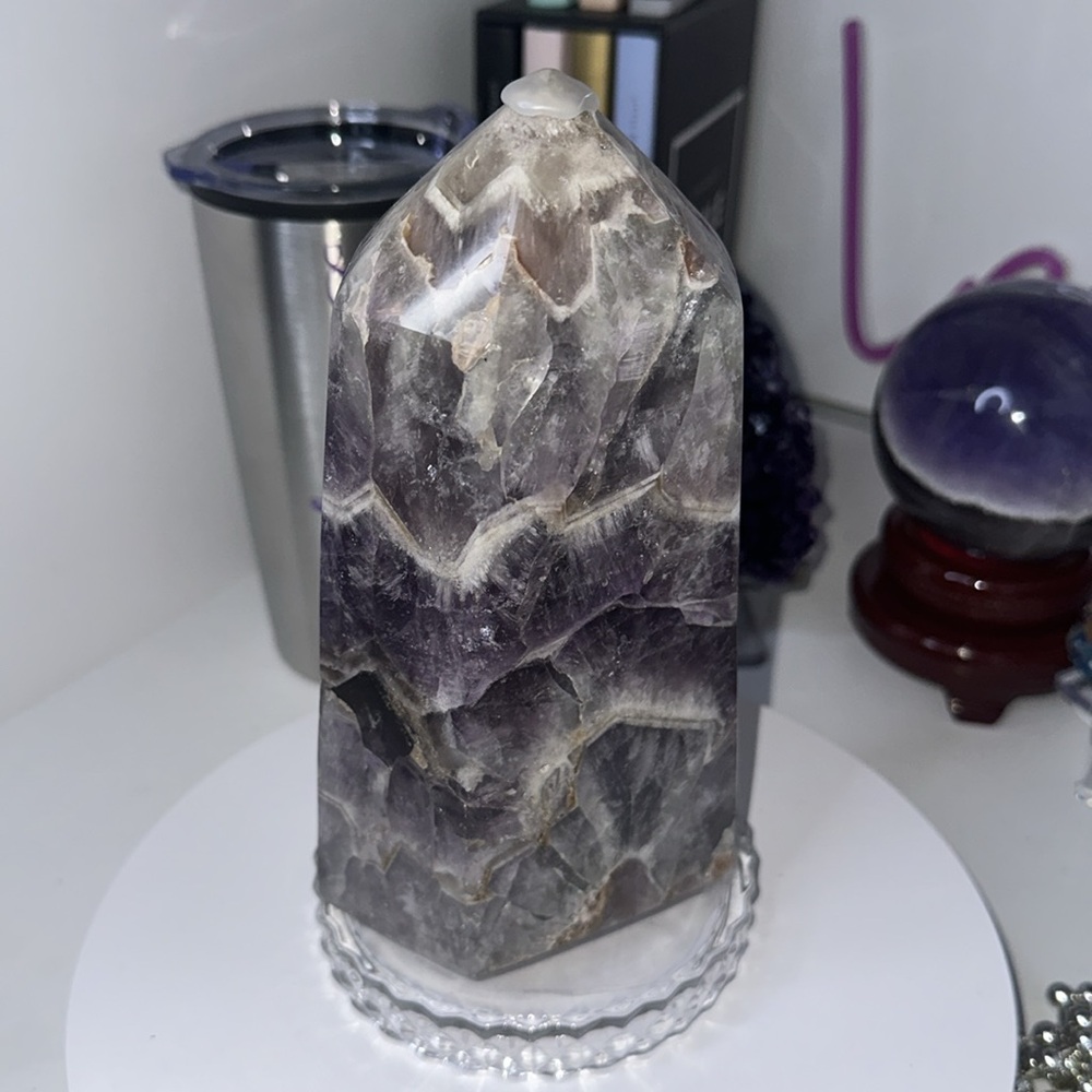 Chevron Amethyst Large Tower - CHAMYTWR-003 3lbs 135MM - Picture 5 of 7